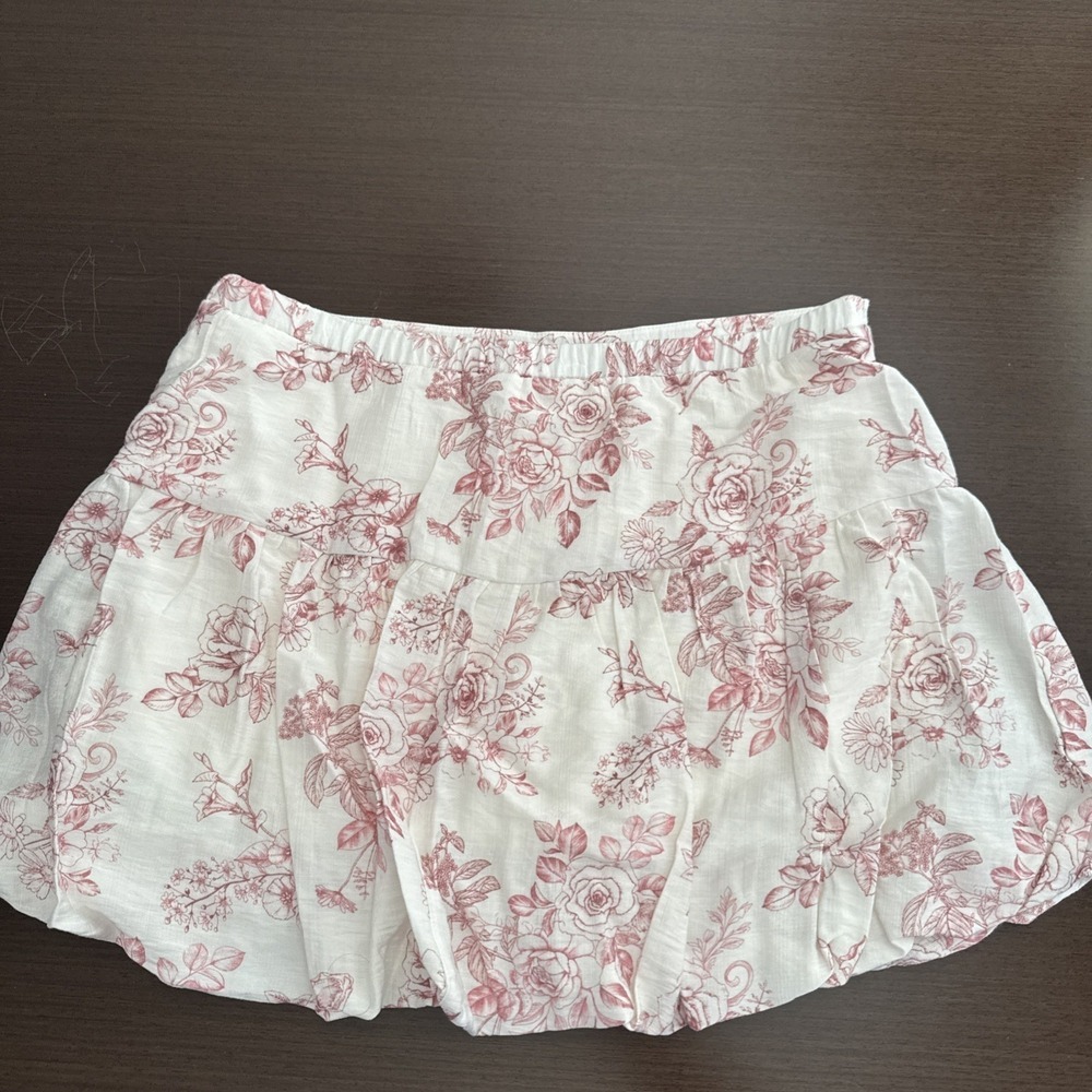 Love Tree Pleated Floral Skort Skirt Beige Pink Side Zip Elastic Waist Size M - Picture 2 of 10
